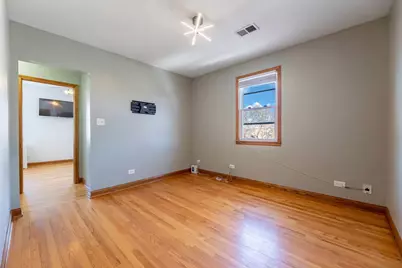 7920 Natoma Avenue, Burbank, IL 60459 - Photo 15