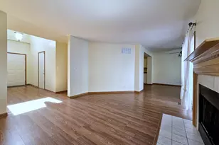 2738 Borkshire Ln, Aurora, IL 60502 - Photo 15