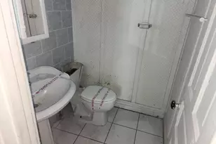 6927 S Perry Ave, Chicago, IL 60621 - Photo 11