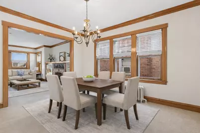 5546 N Austin Avenue, Chicago, IL 60630 - Photo 17