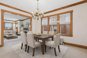 5546 N Austin Ave, Chicago, IL 60630 - Photo 17