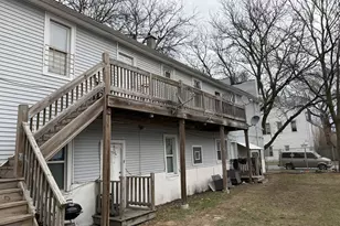 10800 S Hoxie Ave, Chicago, IL 60617 - Photo 9