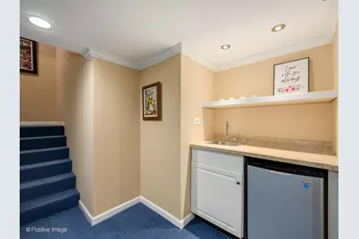 [Address not provided], Wheaton, IL 60187 - Photo 25