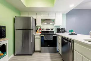 820 Elder Rd, Homewood, IL 60430 - Photo 5