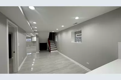 5848 N Whipple Street #G, Chicago, IL 60659 - Photo 7