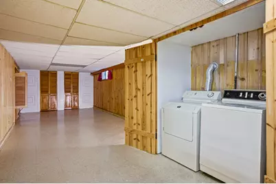 10424 S Forest Avenue, Chicago, IL 60628 - Photo 15