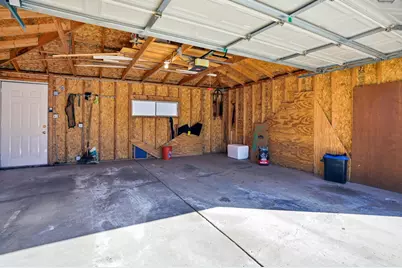 10424 S Forest Avenue, Chicago, IL 60628 - Photo 23