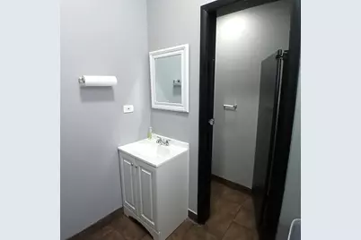 5642 W Diversey Avenue, Chicago, IL 60639 - Photo 11