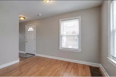 617 Waukegan Road, Deerfield, IL 60015 - Photo 3