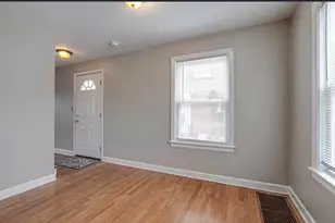 617 Waukegan Rd, Deerfield, IL 60015 - Photo 3