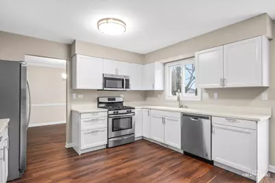 162 N Canyon Drive, Bolingbrook, IL 60490 - Photo 9