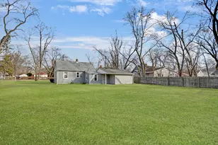 3737 Rose Manor Terrace, Markham, IL 60428 - Photo 17