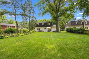 77 Bluebird Ln, Naperville, IL 60565 - Photo 27