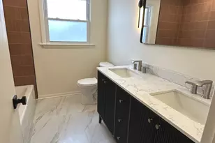 821 W Manor Ct, Glenwood, IL 60425 - Photo 27