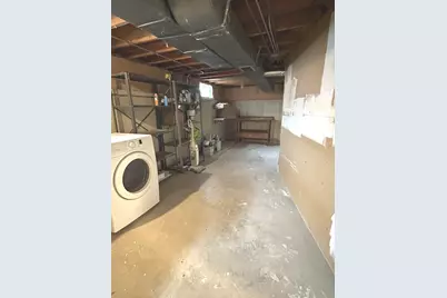 821 W Manor Court, Glenwood, IL 60425 - Photo 47