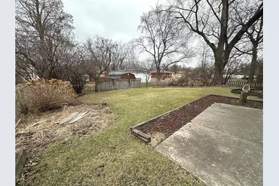 821 W Manor Court, Glenwood, IL 60425 - Photo 51