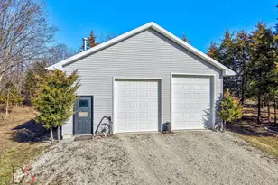 2813 E 2525th Rd, Marseilles, IL 61341 - Photo 9