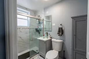 5439 W 23rd Pl, Cicero, IL 60804 - Photo 7