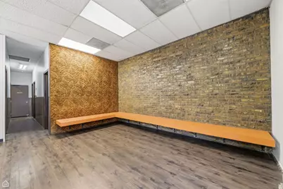 8507 S Roberts Road, Justice, IL 60458 - Photo 5