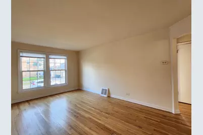 [Address not provided], Chicago, IL 60641 - Photo 3