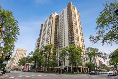 1255 N Sandburg Terrace #309E, Chicago, IL 60610 - Photo 1
