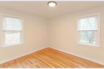 [Address not provided], Chicago, IL 60641 - Photo 7