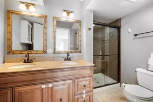 10411 S Komensky Ave, Oak Lawn, IL 60453 - Photo 11