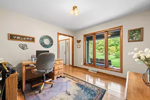 124 N 350 W, Valparaiso, IN 46385 - Photo 5