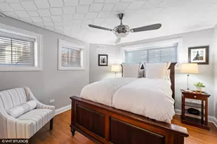 3034 N Greenview Ave, Chicago, IL 60657 - Photo 13