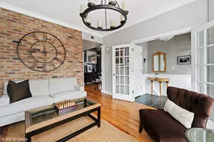 3034 N Greenview Ave, Chicago, IL 60657 - Photo 5