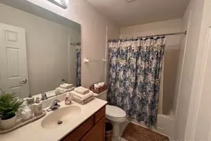 254 Landfield Rd, Batavia, IL 60510 - Photo 9