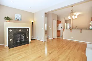 301 Bay Dr, Itasca, IL 60143 - Photo 15