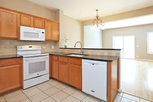 301 Bay Dr, Itasca, IL 60143 - Photo 11