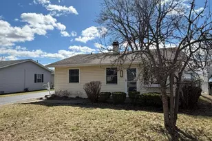 111 Cedar Cir, Streamwood, IL 60107 - Photo 1