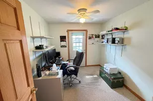 111 Cedar Cir, Streamwood, IL 60107 - Photo 13