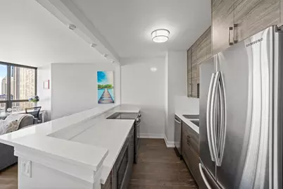 400 N La Salle Drive #3412, Chicago, IL 60654 - Photo 3