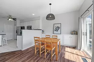 21543 Eich Dr, Crest Hill, IL 60403 - Photo 5