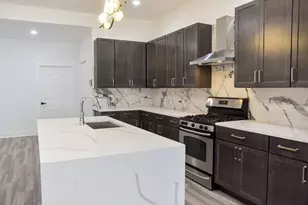 5843 S Indiana Ave, Chicago, IL 60637 - Photo 9