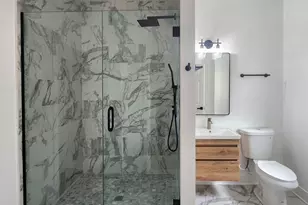 5843 S Indiana Ave, Chicago, IL 60637 - Photo 13