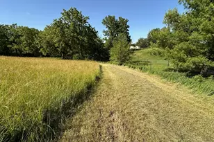 8462 Albany Rd, Erie, IL 61250 - Photo 3