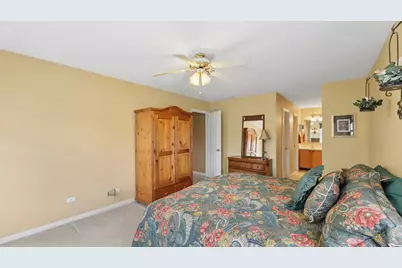 [Address not provided], East Dundee, IL 60118 - Photo 17