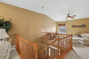 628 King Ct, East Dundee, IL 60118 - Photo 3