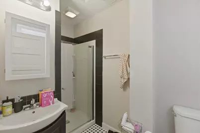 1042 N Kedzie Avenue #1, Chicago, IL 60651 - Photo 11