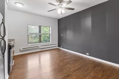 4555 N Malden Street #303, Chicago, IL 60640 - Photo 3