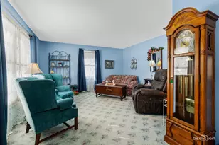 601 N View St, Hinckley, IL 60520 - Photo 3