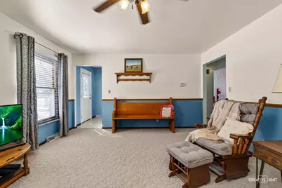 601 N View Street, Hinckley, IL 60520 - Photo 5