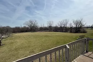 579 Morningside Dr, Roselle, IL 60172 - Photo 13