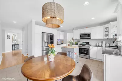 1728 Village Court, Crystal Lake, IL 60014 - Photo 9