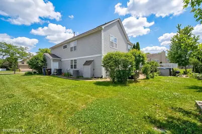 1728 Village Court, Crystal Lake, IL 60014 - Photo 43