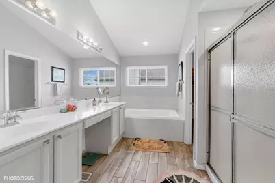 1728 Village Court, Crystal Lake, IL 60014 - Photo 23